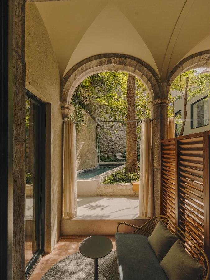 Hotel Palau Fugit Girona Luaran gambar