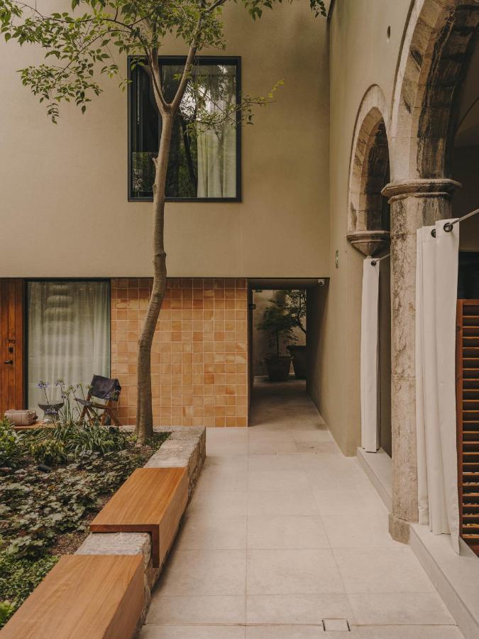 Hotel Palau Fugit Girona Luaran gambar