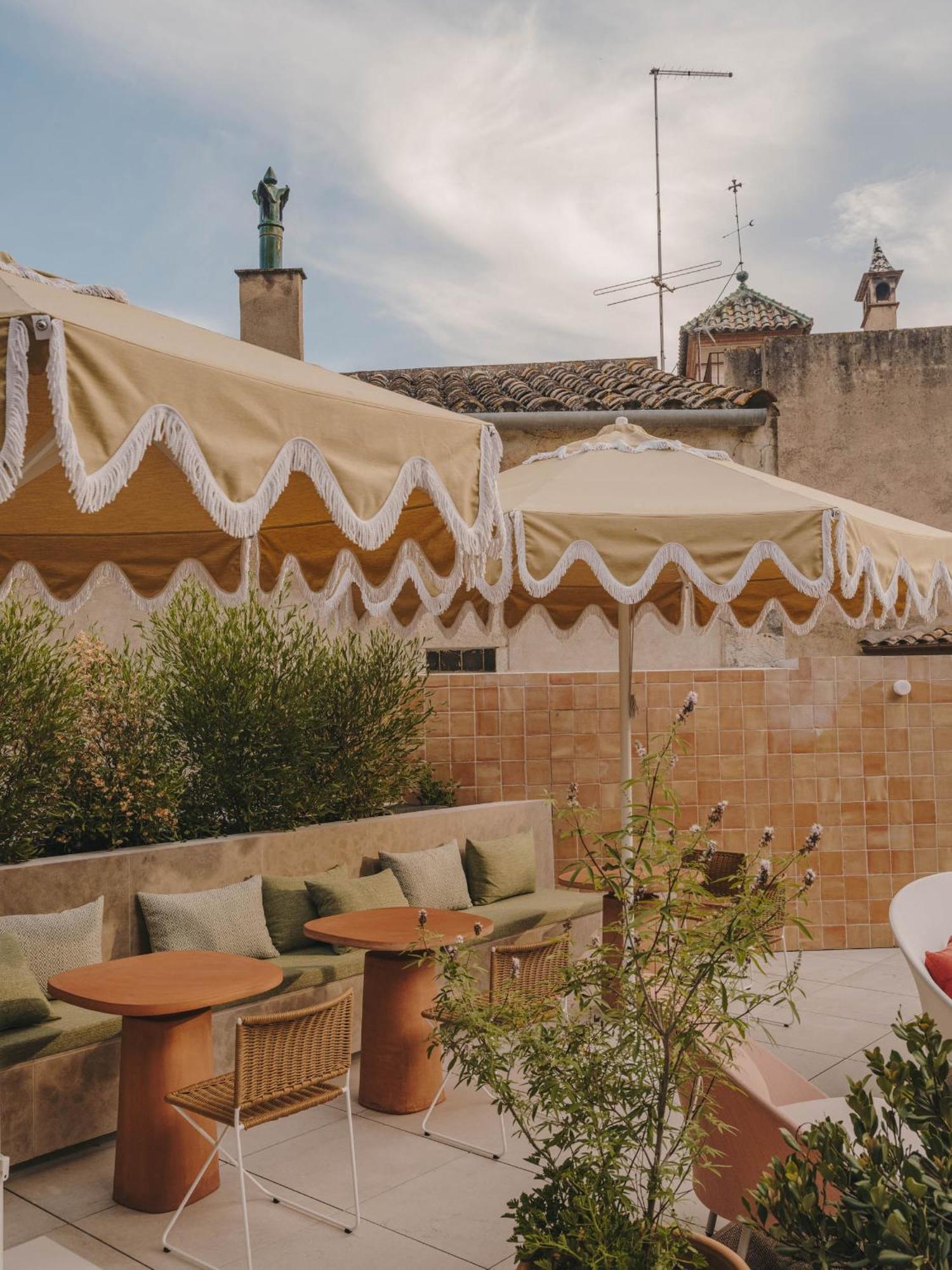 Hotel Palau Fugit Girona Luaran gambar