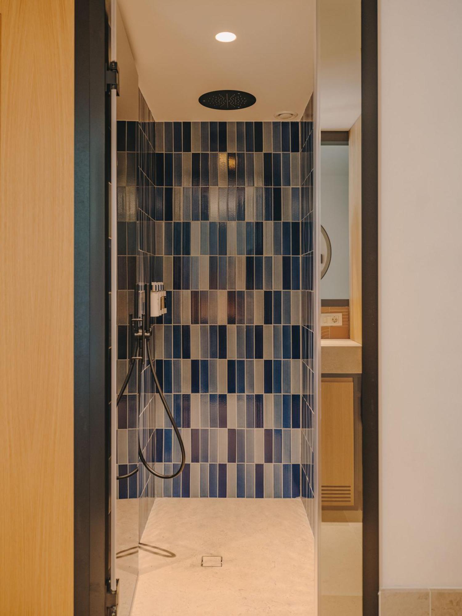 Hotel Palau Fugit Girona Luaran gambar